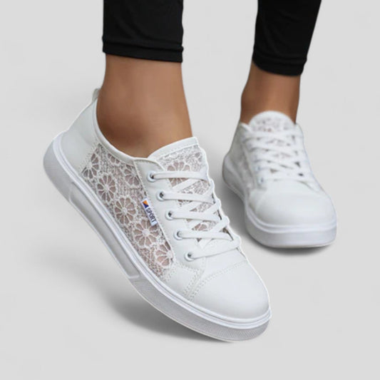 Rosamira | Zapatillas con encaje